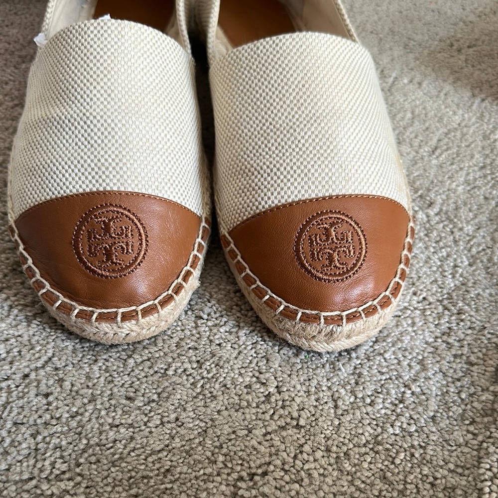 SOLD. Tory Burch Natural and Brown Espadrilles - Picture 4 of 10